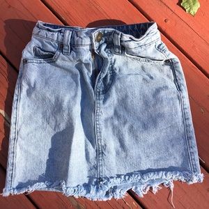 O’Neill size 0 denim skirt frayed hem